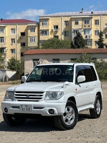 Mitsubishi Pajero 2000, 250,221 km - 2.0 l - Bakı