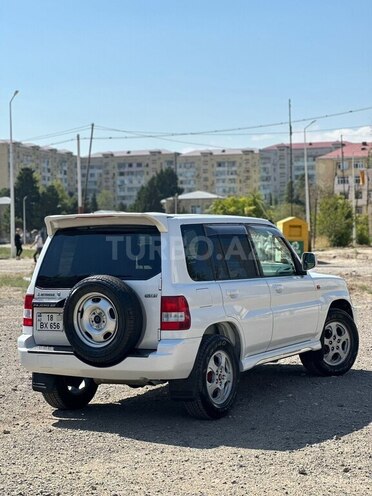 Mitsubishi Pajero 2000, 250,221 km - 2.0 l - Bakı