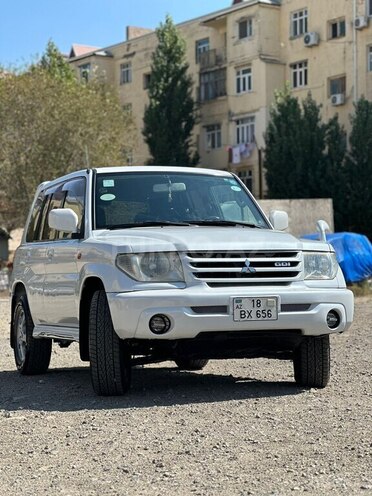 Mitsubishi Pajero 2000, 250,221 km - 2.0 l - Bakı