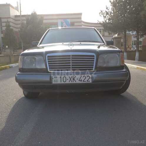 Mercedes E 200 1994, 318,755 km - 2.0 л - Bakı