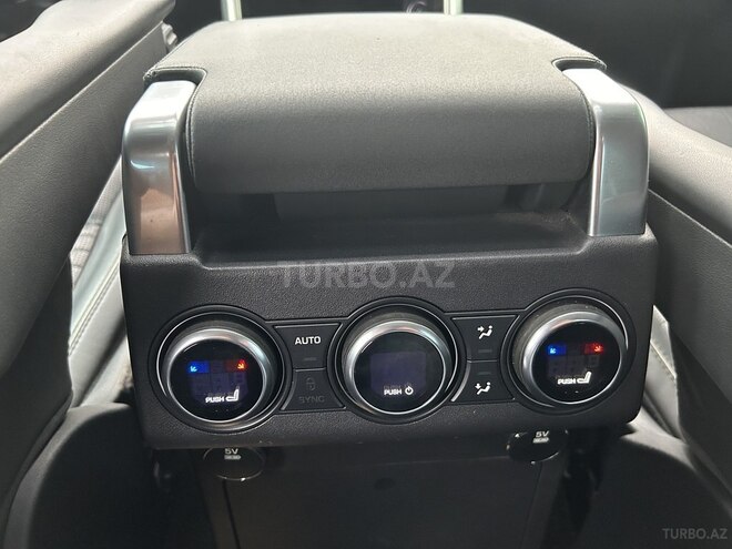 Land Rover Discovery Sport 2017, 64,000 km - 2.0 l - Bakı