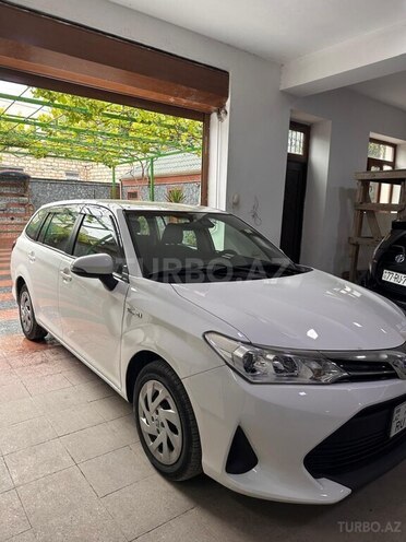 Toyota Corolla Fielder 2018, 149,500 km - 1.5 л - Bakı