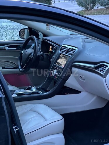 Ford Fusion (North America) 2018, 110,900 km - 2.0 л - Bakı