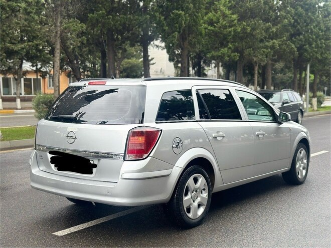 Opel Astra 2007, 215,380 km - 1.3 l - Bakı