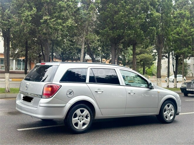 Opel Astra 2007, 215,380 km - 1.3 l - Bakı