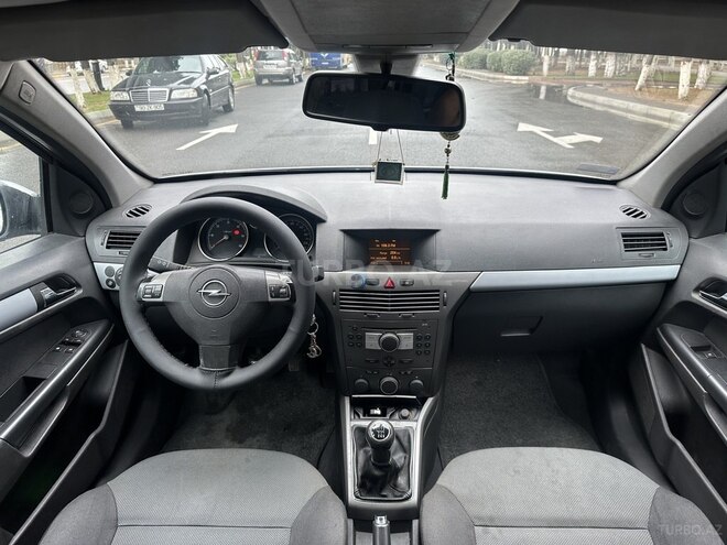 Opel Astra 2007, 215,380 km - 1.3 l - Bakı
