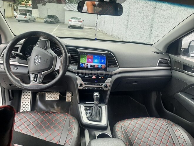 Hyundai Avante 2016, 60,500 km - 1.6 l - Göyçay