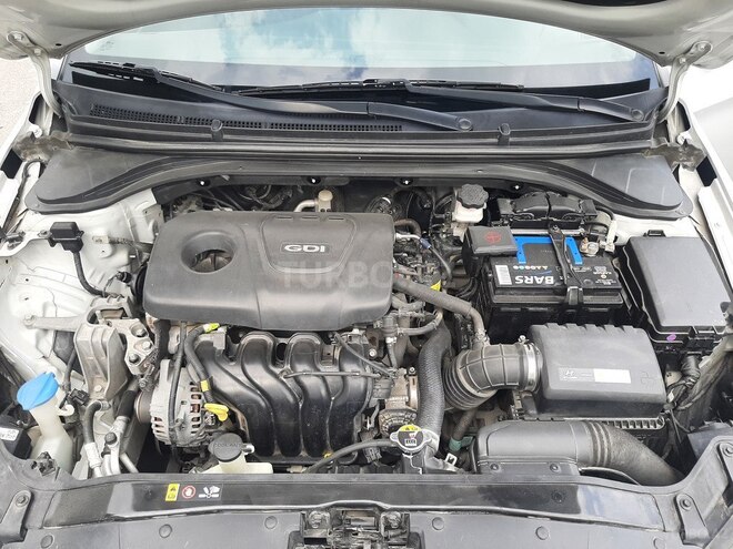 Hyundai Avante 2016, 60,500 km - 1.6 l - Göyçay