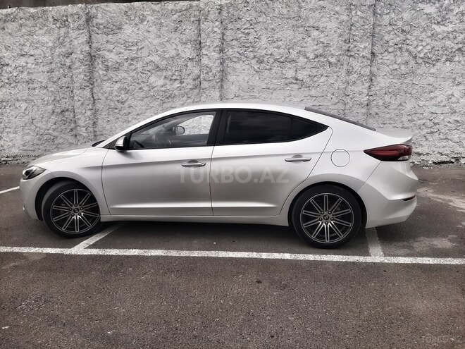 Hyundai Avante 2016, 60,500 km - 1.6 l - Göyçay