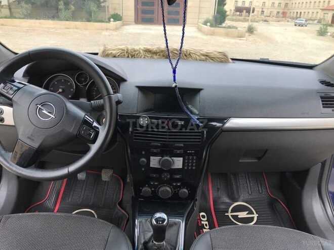 Opel Astra 2007, 247,000 km - 1.3 л - Bakı