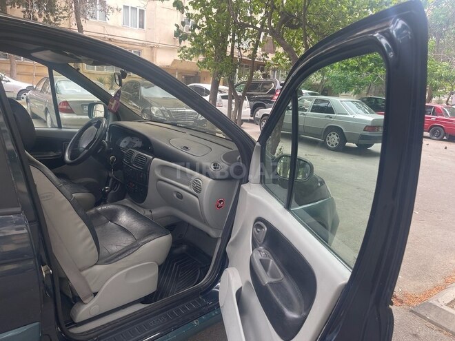 Renault Scenic 2001, 230,000 km - 2.0 l - Bakı