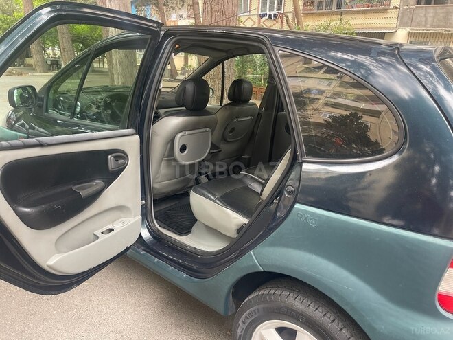 Renault Scenic 2001, 230,000 km - 2.0 l - Bakı