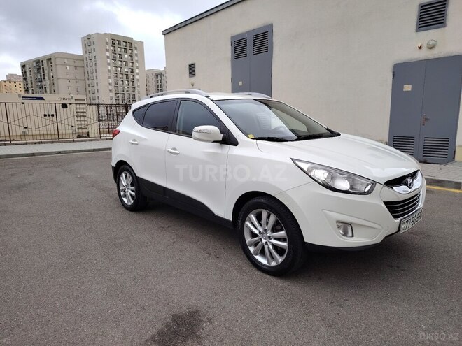 Hyundai Tucson 2011, 198,000 km - 2.0 l - Bakı
