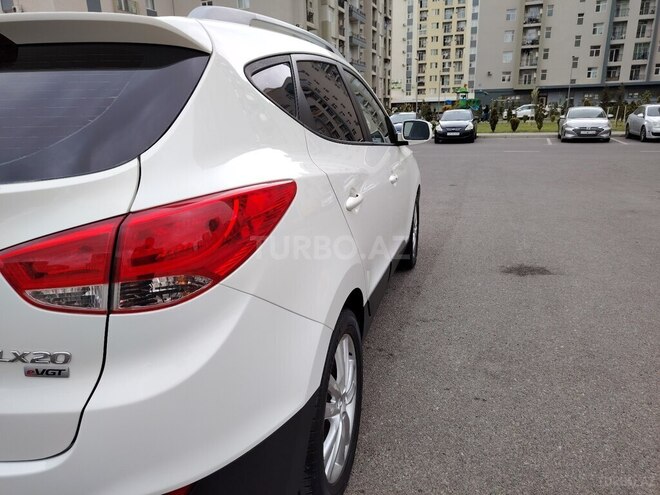 Hyundai Tucson 2011, 198,000 km - 2.0 l - Bakı