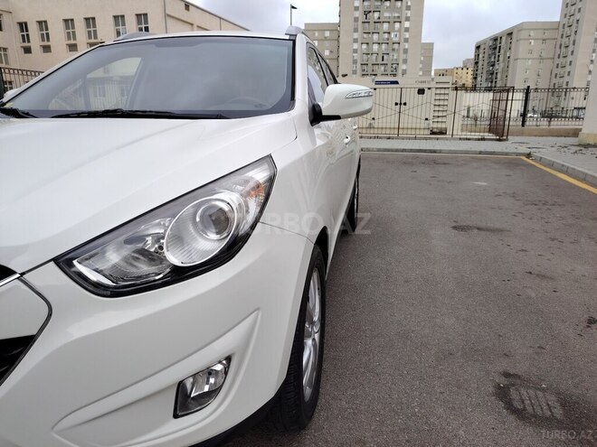Hyundai Tucson 2011, 198,000 km - 2.0 l - Bakı