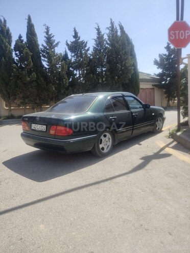 Mercedes E 280 1998, 320,000 km - 2.8 l - Bakı