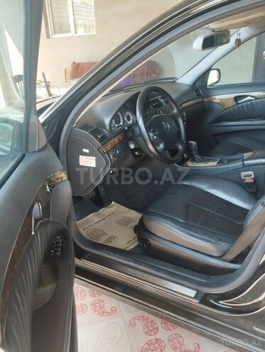 Mercedes E 220 d 2004, 255,000 km - 2.2 l - Bərdə