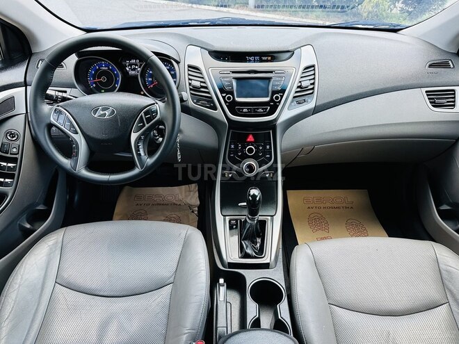 Hyundai Elantra 2015, 120,000 km - 1.8 l - Bakı