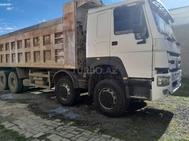 HOWO Sinotruk 2010, 100,000 km - 11.0 l - Bakı