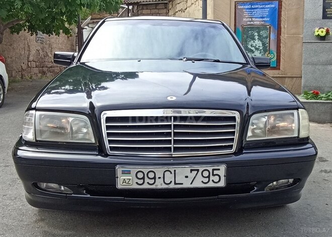 Mercedes C 220 1998, 470,000 km - 2.2 l - Bakı