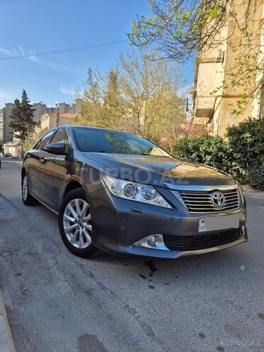 Toyota Camry 2014, 170,000 km - 2.5 л - Bakı