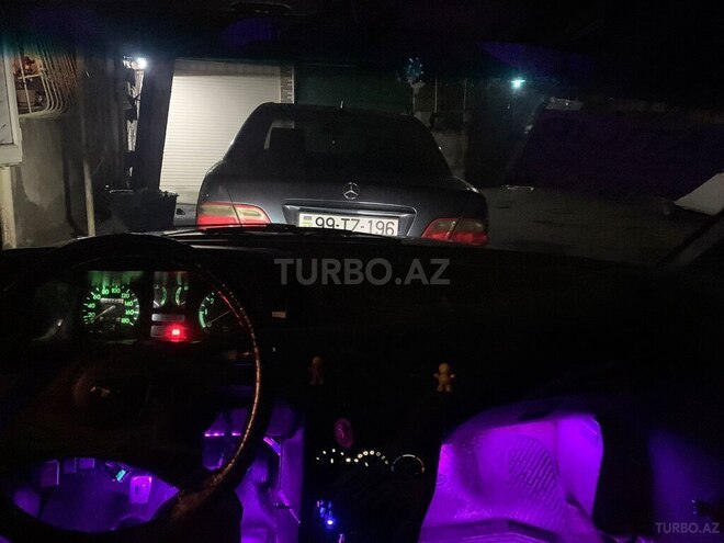 Mercedes E 220 d 2000, 600,000 km - 2.2 l - Bakı