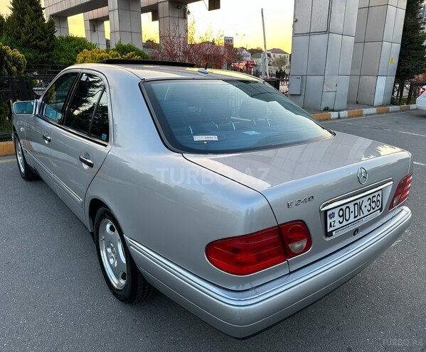 Mercedes E 240 1999, 108,000 km - 2.4 l - Bakı