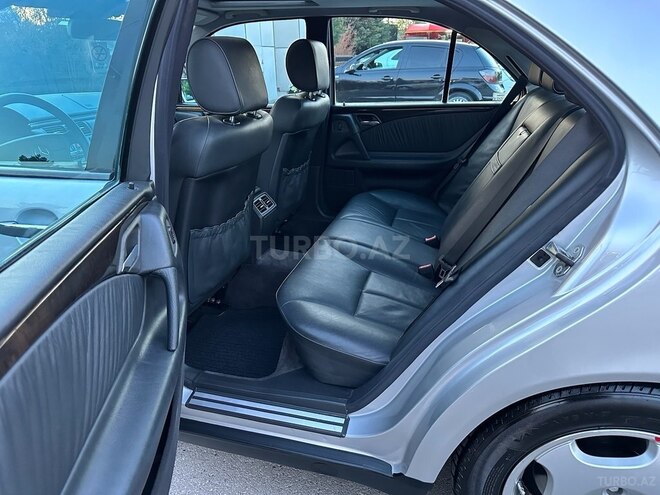 Mercedes E 240 1999, 108,000 km - 2.4 l - Bakı