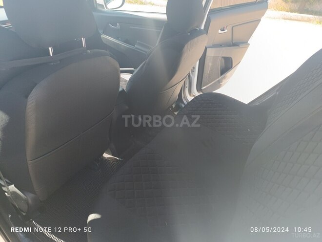 Kia Sportage 2011, 113,000 km - 2.0 l - Gəncə
