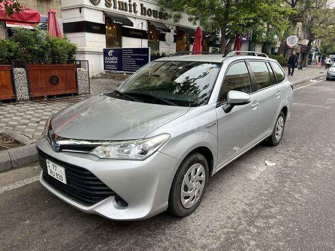 Toyota Corolla Fielder 2016, 180,000 km - 1.5 л - Bakı