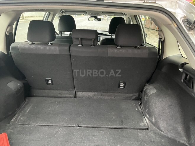 Toyota Corolla Fielder 2016, 180,000 km - 1.5 л - Bakı
