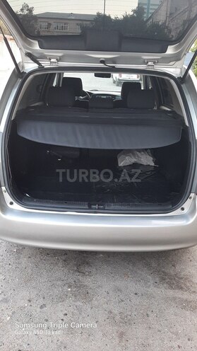 Toyota Corolla 2005, 258,000 km - 1.4 l - Bakı