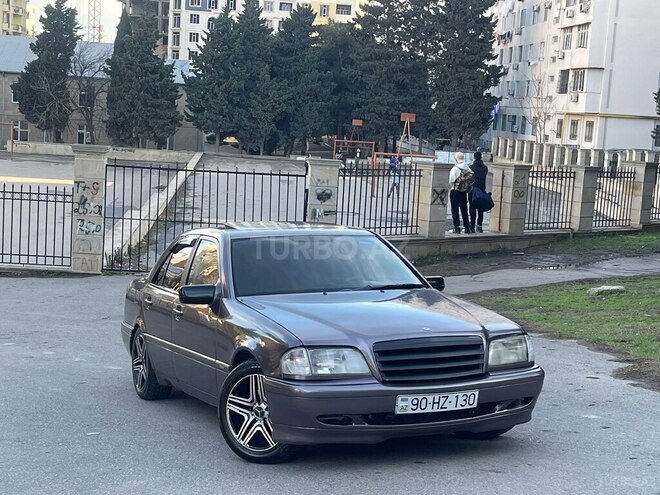 Mercedes C 200 1998, 215,000 km - 2.0 l - Bakı