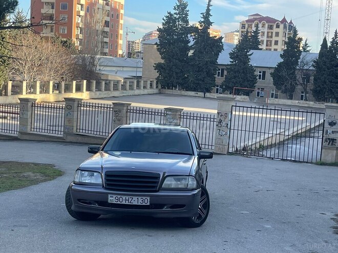 Mercedes C 200 1998, 215,000 km - 2.0 l - Bakı