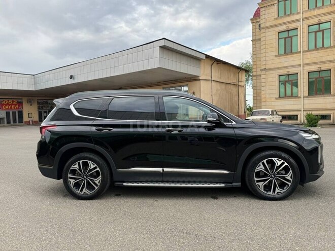 Hyundai Santa Fe-4
