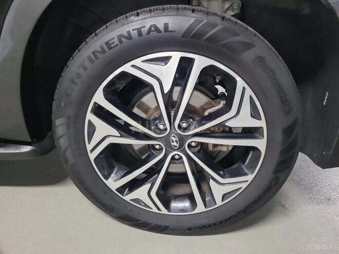 Hyundai Santa Fe-16
