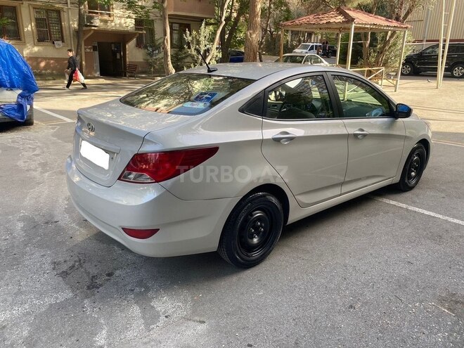 Hyundai Accent 2015, 194,731 km - 1.6 l - Bakı