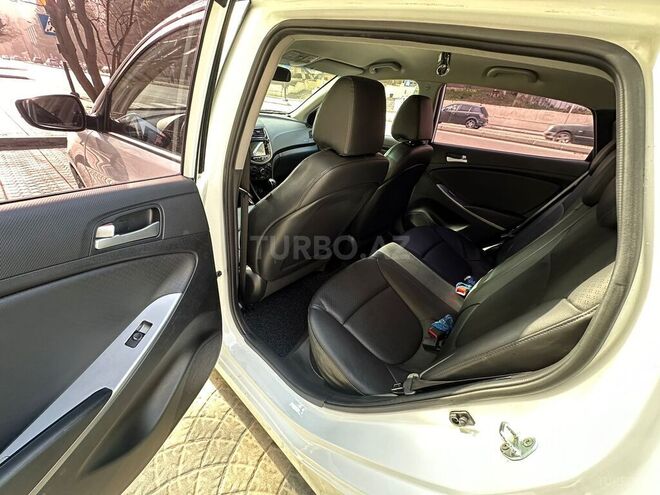 Hyundai Accent 2015, 123,000 km - 1.4 l - Bakı