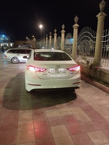 Hyundai Elantra 2017, 123,000 km - 2.0 l - Bakı