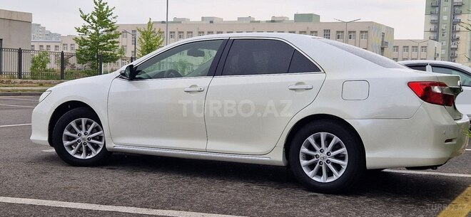 Toyota Camry 2013, 176,945 km - 2.5 л - Bakı