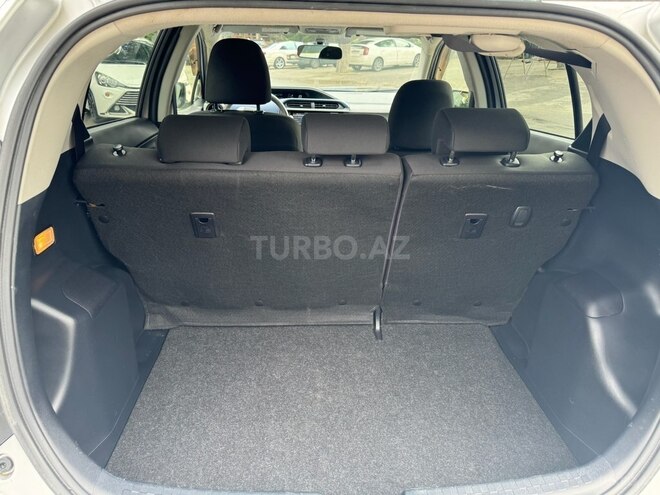 Toyota Prius C 2017, 44,790 km - 1.5 л - Bakı