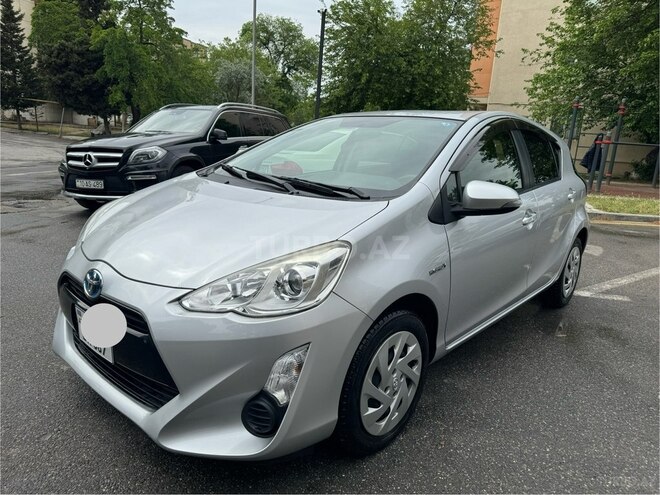 Toyota Prius C 2017, 44,790 km - 1.5 л - Bakı