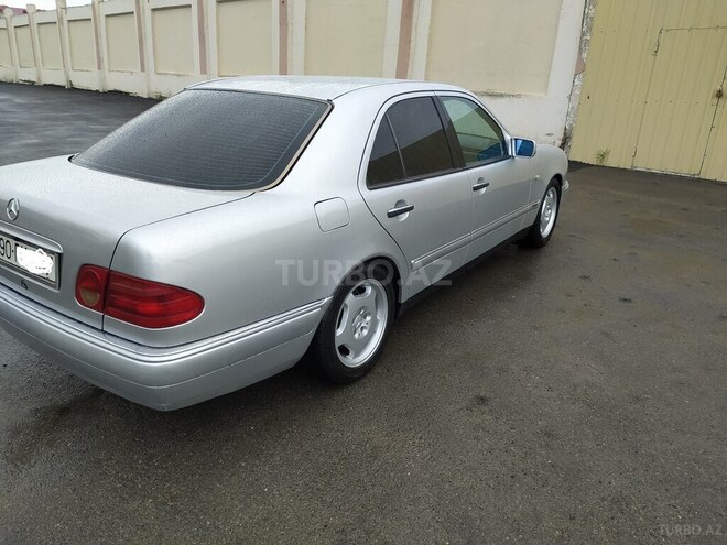 Mercedes E 230 1997, 455,588 km - 2.3 l - Sumqayıt