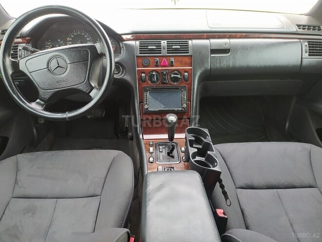 Mercedes E 230 1997, 455,588 km - 2.3 l - Sumqayıt