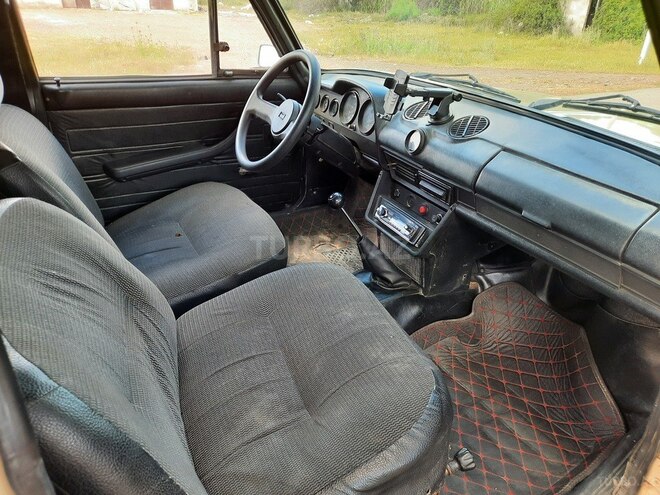 LADA (VAZ) 2106 1984, 65,487 km - 1.3 l - Salyan