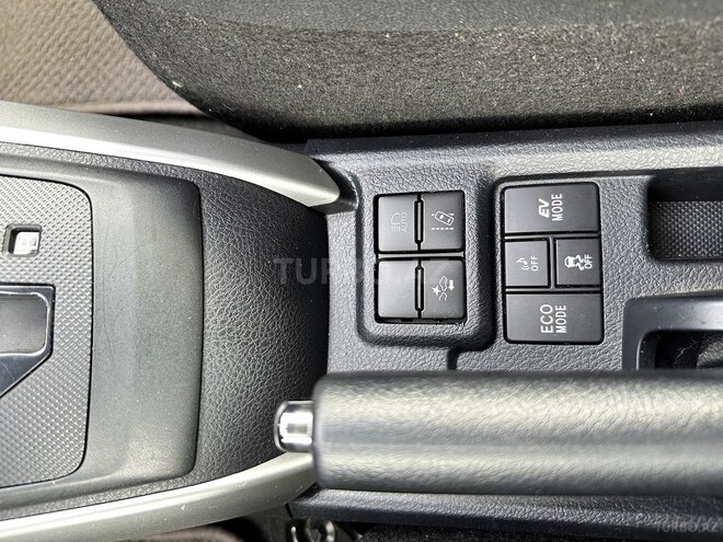 Toyota Corolla Fielder 2018, 114,000 km - 1.5 l - Bakı