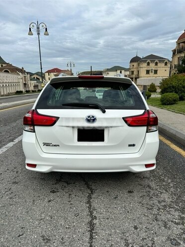 Toyota Corolla Fielder 2018, 114,000 km - 1.5 l - Bakı