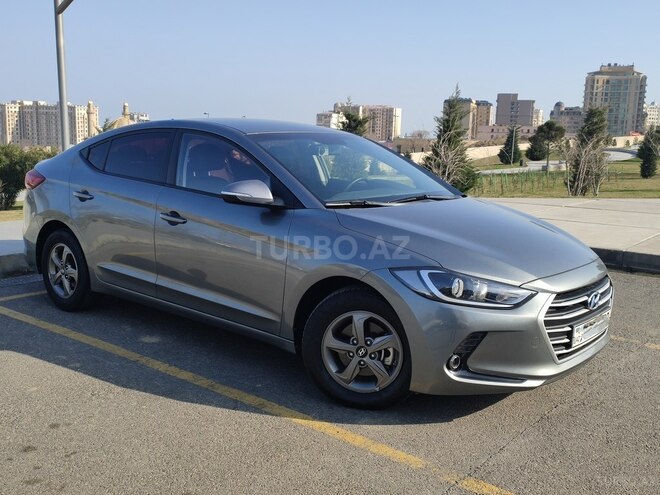 Hyundai Elantra 2016, 99,000 km - 1.6 l - Bakı