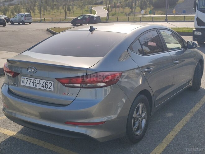 Hyundai Elantra 2016, 99,000 km - 1.6 l - Bakı