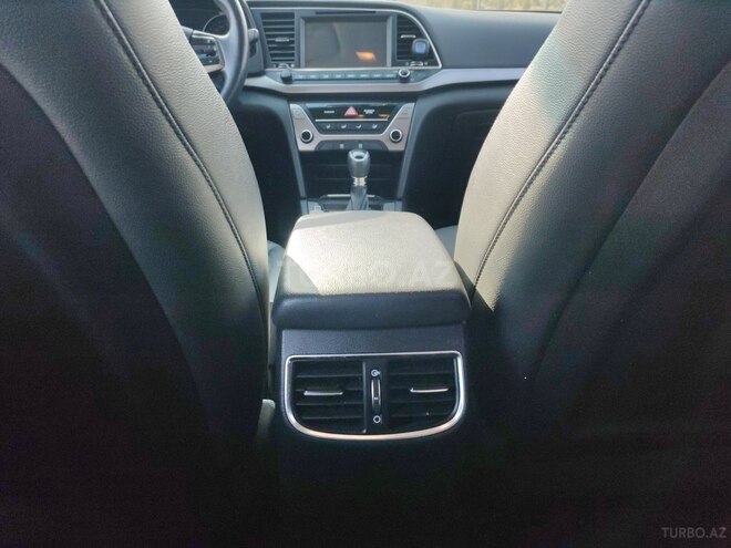 Hyundai Elantra 2016, 99,000 km - 1.6 l - Bakı